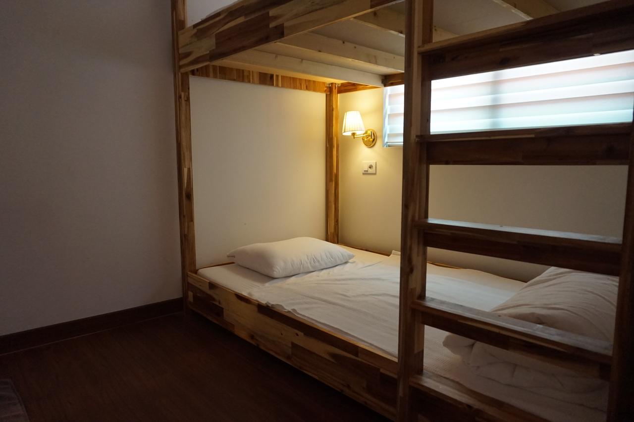 P.S Guesthouse Itaewon Seoul Exteriör bild
